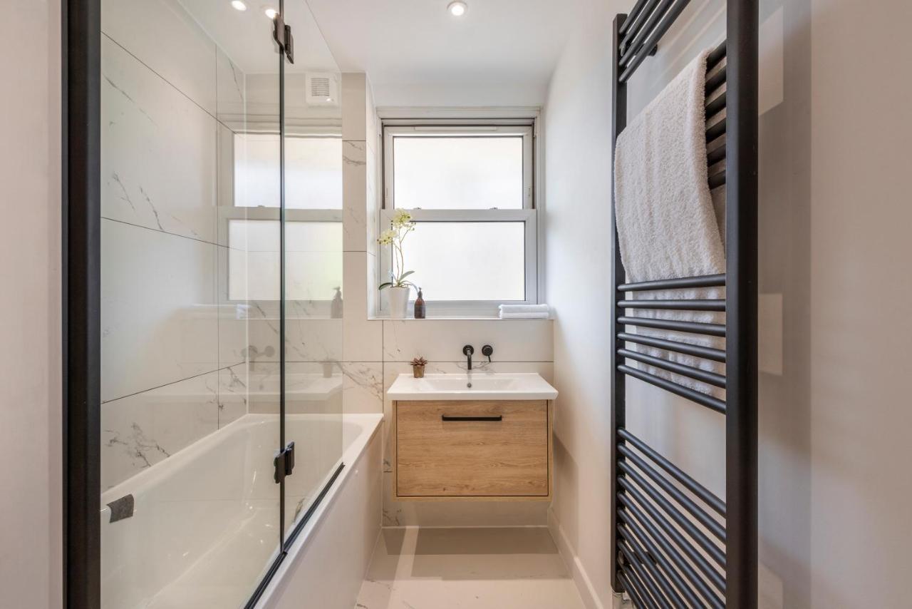 Apartamento Superb 2 Bed Near Camden Town Free Wifi *